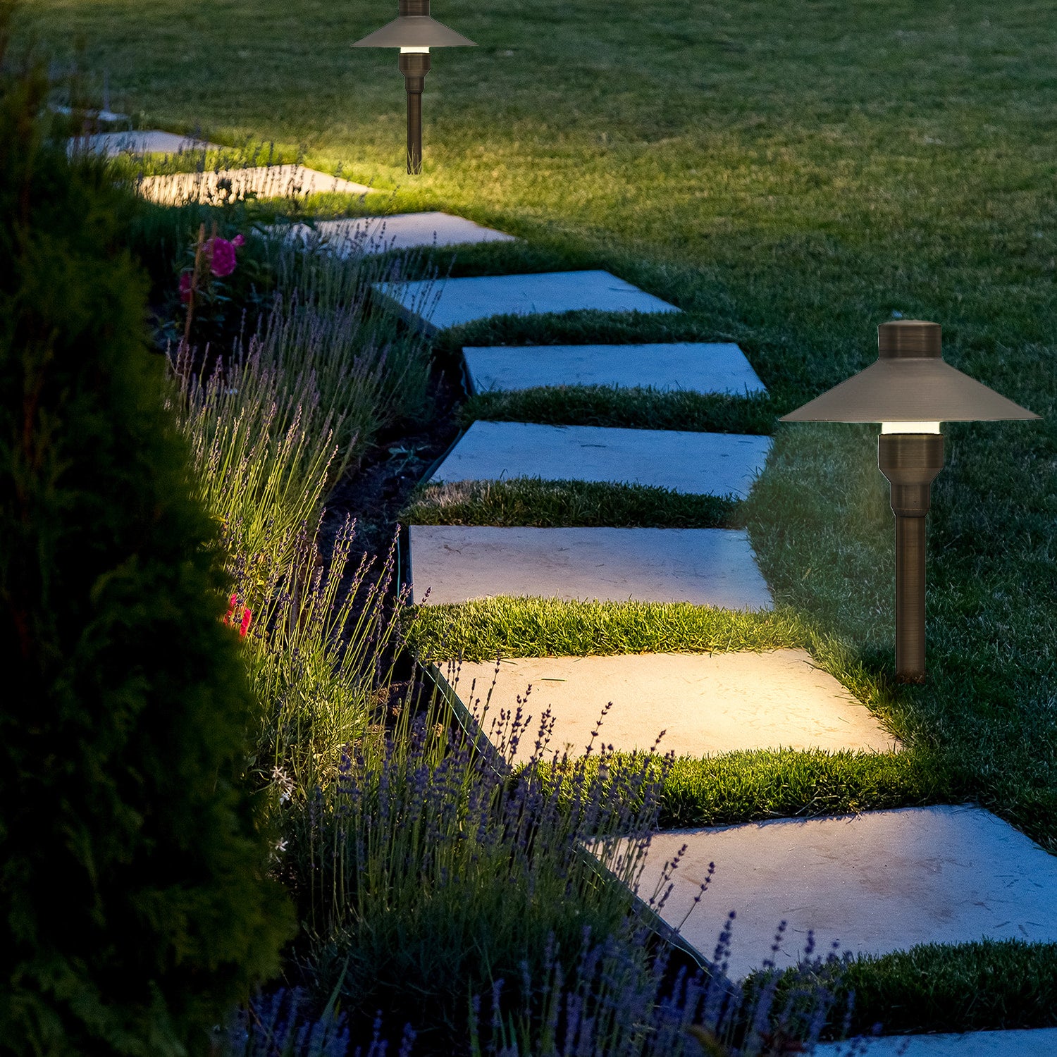 Landscape Pathway Lighting Low Voltage | Shelly Lighting